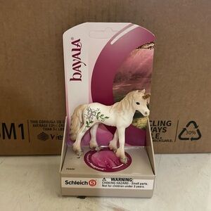 Bayaia toy horse